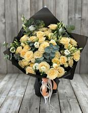 Букет цветов из:  Розы и Лизиантусы в Зубутлях-Миатли