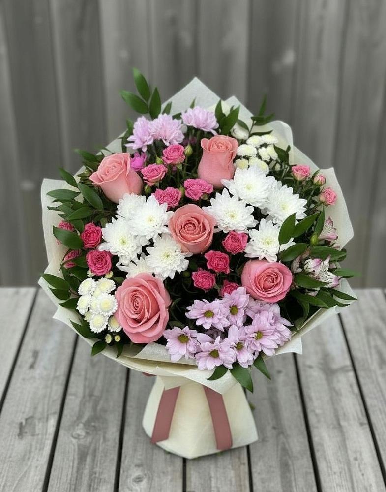 Букет цветов из: Альстромерии, Гвоздики, Розы и Хризантемы в Зубутлях-Миатли