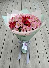 Букет цветов из:  Альстромерии #REPLACE_PRED# Зубутлях-Миатли