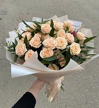 Букет Кремовые розы Латте в Зубутлях-Миатли