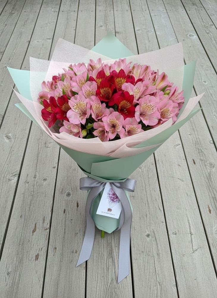 Букет цветов из: Альстромерии в Зубутлях-Миатли