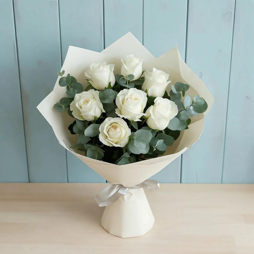 Букет Белые розы в Эвкалипте в Зубутлях-Миатли