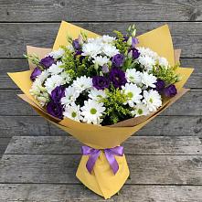 Букет цветов из:  Ирисы, Хризантемы и Ромашки в Зубутлях-Миатли