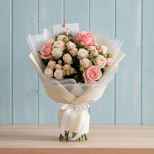 Букет цветов из:  Розы в Зубутлях-Миатли